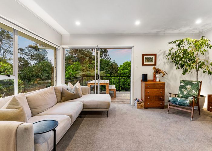  at 1/21 Capilano Place, Glenfield, North Shore City, Auckland
