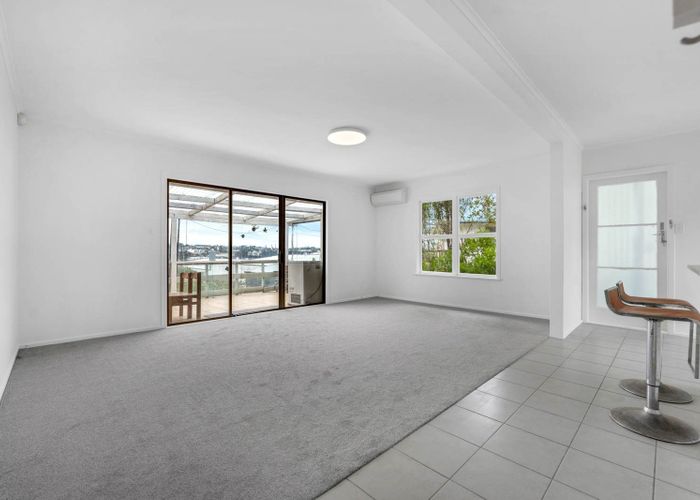  at 89 Bruce Road, Glenfield, Auckland