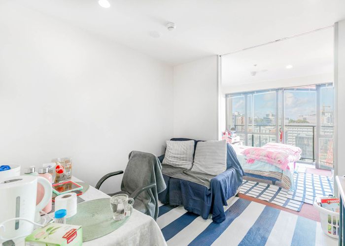  at 614/135 Hobson Street, Auckland Central, Auckland