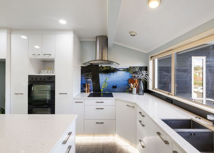  at 8 Crowden Place, Harrowfield, Hamilton, Waikato