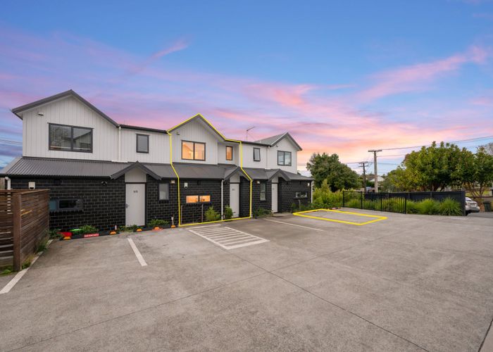  at 2/3 Arlington Street, Waterview, Auckland City, Auckland