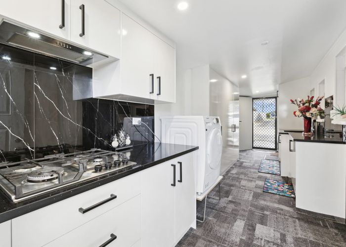  at 1/110 Hillside Road, Papatoetoe, Manukau City, Auckland