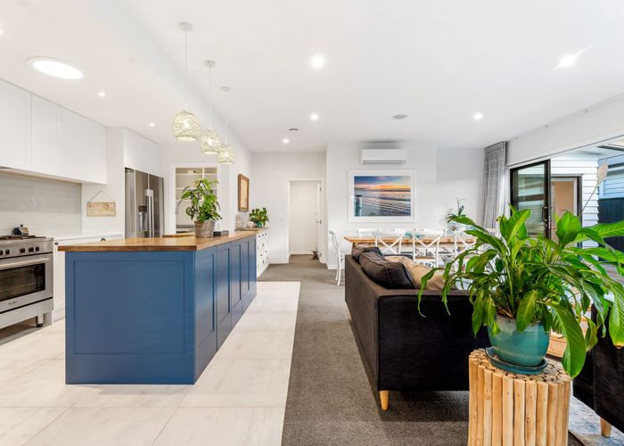  at 90 Arran Point Parade, Orewa, Orewa