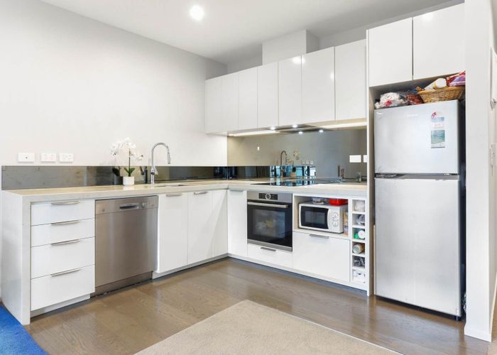  at 102/27 Enfield Street, Mount Eden, Auckland City, Auckland