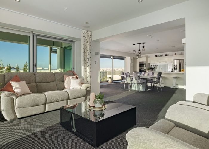  at 303/50B Cross Road (The Nautilus), City Centre, Tauranga, Bay Of Plenty