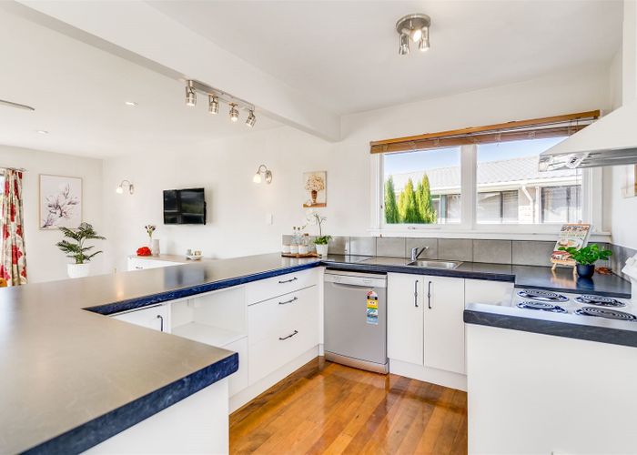  at 21 Fairmont Place, Hornby, Christchurch