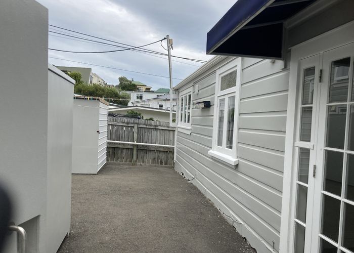  at 41 Austin Street, Mount Victoria, Wellington