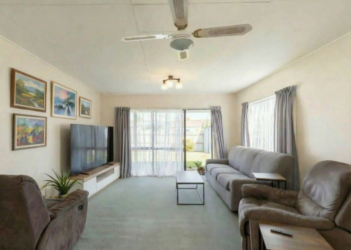  at 15B Jeffares Place, Taradale, Napier, Hawke's Bay