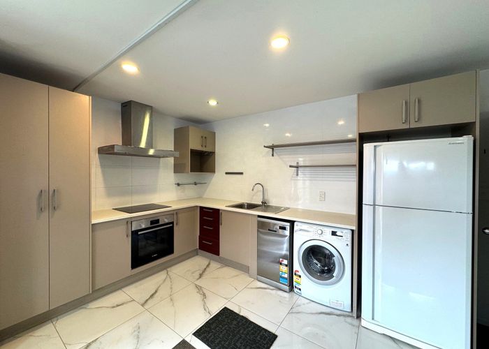  at 3/73A Waipuna Road, Mount Wellington, Auckland City, Auckland