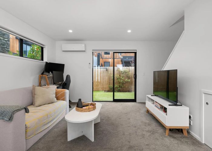  at 2/41 Gracefield Avenue, City Centre, Christchurch City, Canterbury