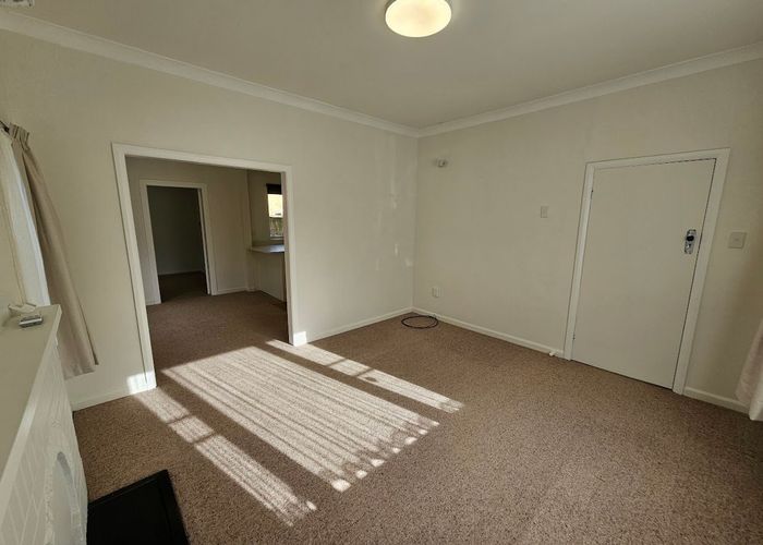  at 30 Oxford Street, Fairfield, Hamilton, Waikato