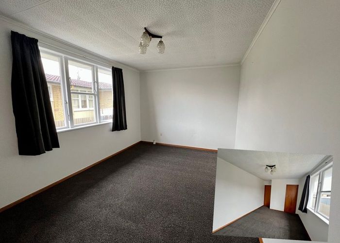  at 2/8 Moeraki Road, Maoribank, Upper Hutt, Wellington
