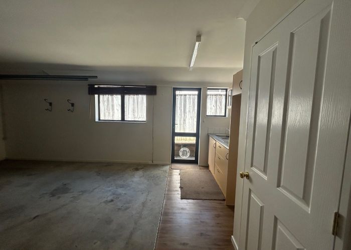  at 18 Panorama Drive, Enner Glynn, Nelson, Nelson / Tasman