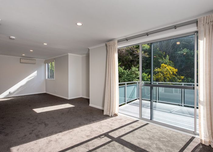  at 9/27 The Rigi , Northland, Wellington, Wellington