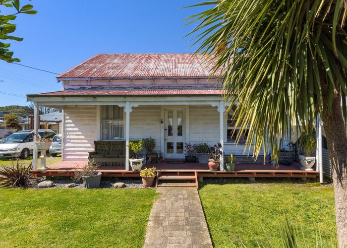  at 10 Market Street, Picton, Picton