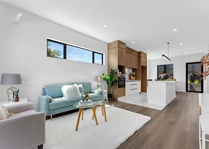  at 7 Greenbrier Street, Westgate, Waitakere City, Auckland