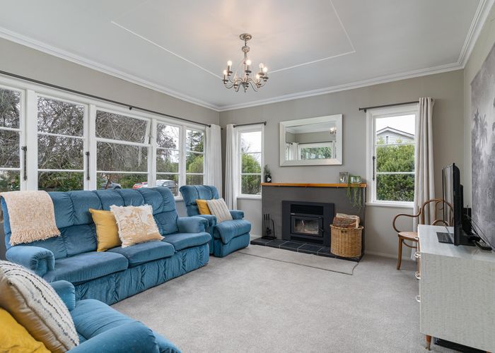  at 17 Lansdowne Crescent, Lansdowne, Masterton