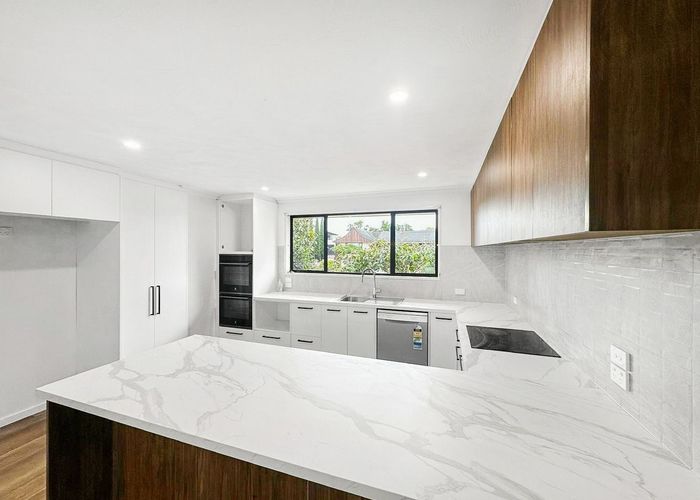  at 1 Lakewood Drive, Burwood, Christchurch