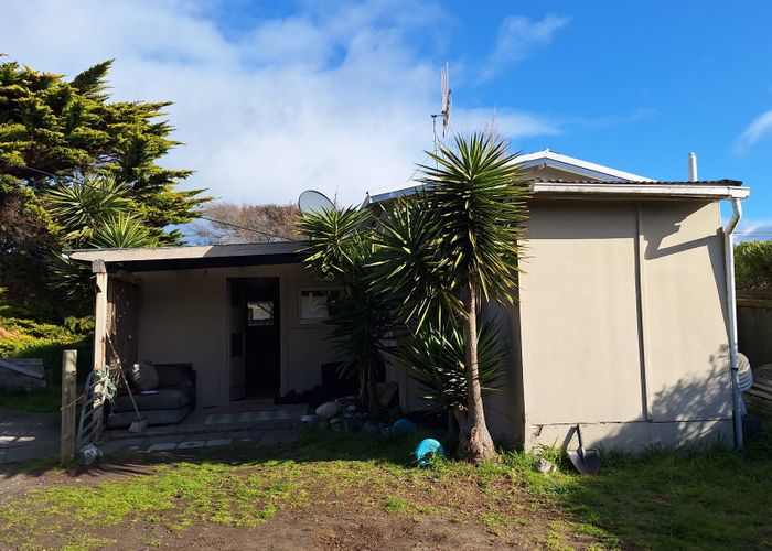  at 7 Ngaio Street, Otaki Beach, Kapiti Coast, Wellington