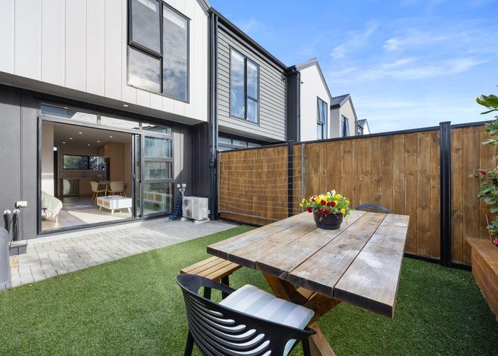  at 29 Treloar Crescent, Hobsonville, Waitakere City, Auckland