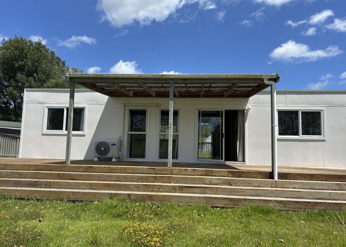  at 147 Tara Road, Kaiwaka