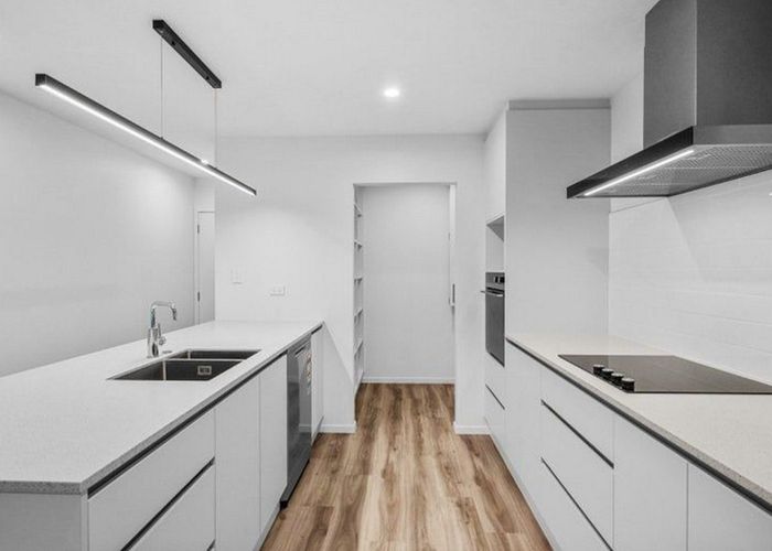  at 2/14 Woodhouse Street, Linwood, Christchurch City, Canterbury