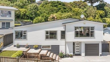  at 56 Gloaming Hill, Titahi Bay, Porirua