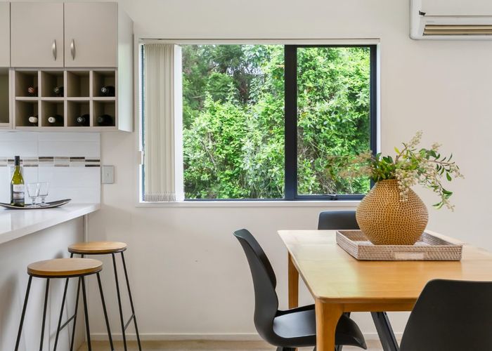  at 2/894 East Coast Road, Northcross, North Shore City, Auckland