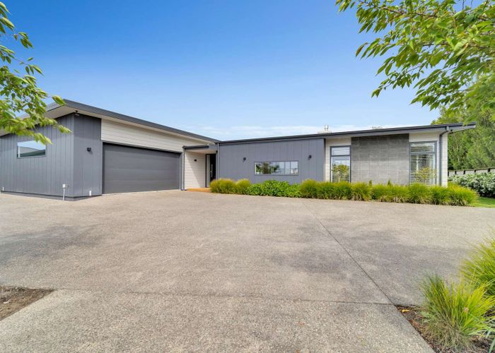  at 92 Weston Road, Weston, Oamaru