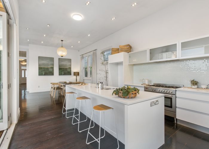  at 6 Grosvenor Street, Grey Lynn, Auckland