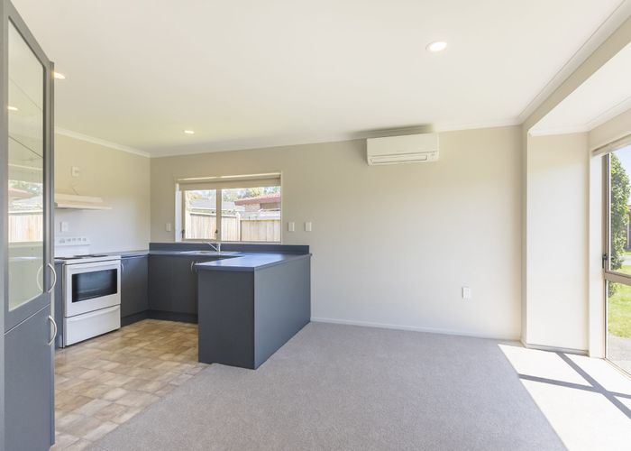  at 2/83 Langdale Avenue, Paraparaumu