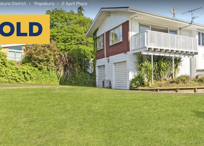  at 2 April Place, Red Hill, Papakura