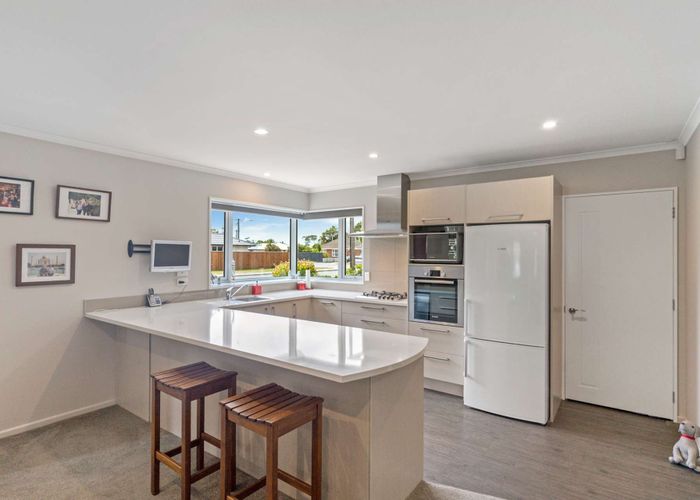  at 32 Sylvia Street, Parklands, Christchurch
