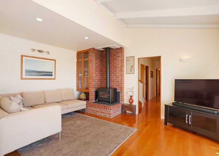  at 858 West Coast Road, Waiatarua, Waitakere City, Auckland