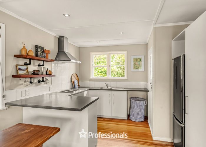  at 95 Thomas Street, Stokes Valley, Lower Hutt, Wellington