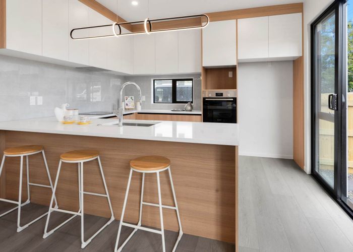  at Lot 1-5/29 Raglan Street, Mangere East, Manukau City, Auckland