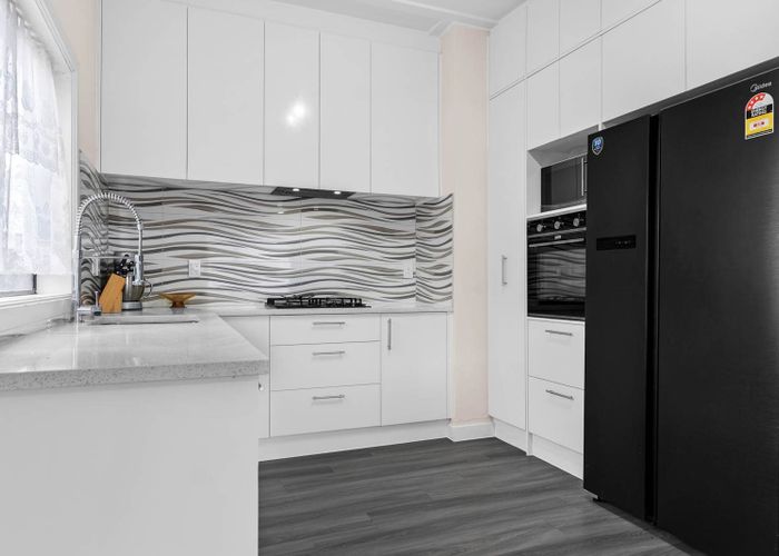  at 42  Marr Road, Manurewa, Manukau City, Auckland