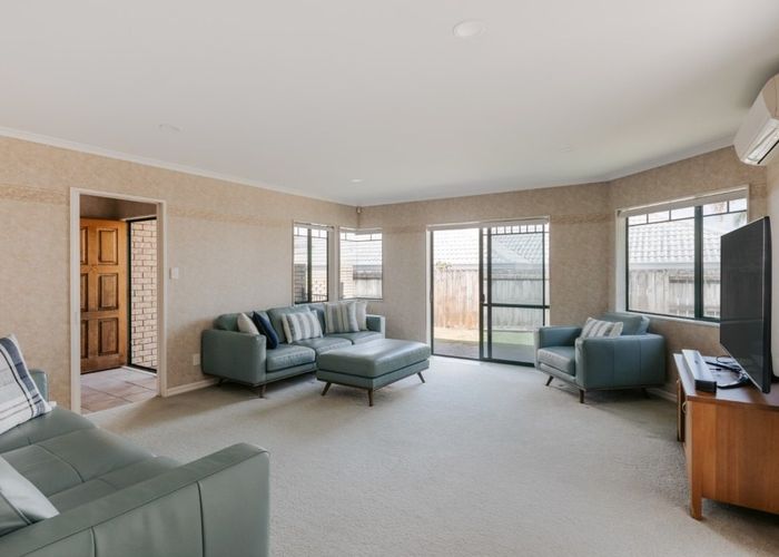  at 11 Santa Monica Drive, Papamoa Beach, Papamoa