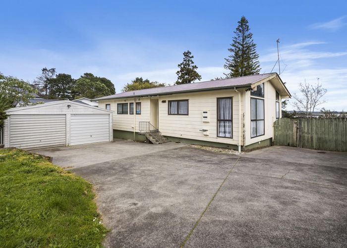  at 230 Mahia Road, Weymouth, Auckland