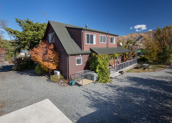  at 11 Rob Roy Lane, Wanaka