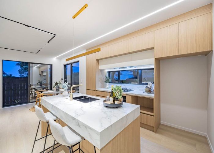  at Lot 1, 29 Prince Regent Drive, Half Moon Bay, Manukau City, Auckland