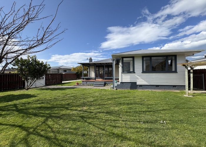  at 27 Magdalen Crescent, Pirimai, Napier, Hawke's Bay