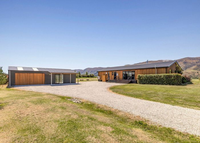  at 90 Willowbank Road, Queensberry, Wanaka, Otago