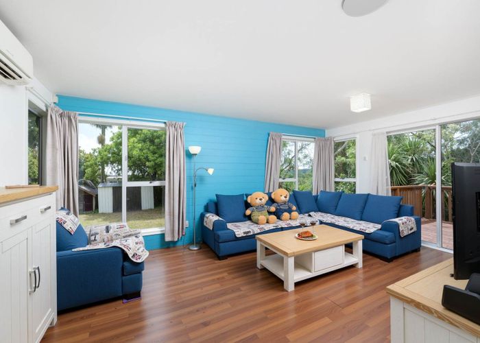  at 55 Terra Nova Street, Glen Eden, Waitakere City, Auckland