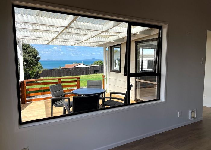  at 1425 Whangaparaoa Road, Army Bay, Whangaparaoa