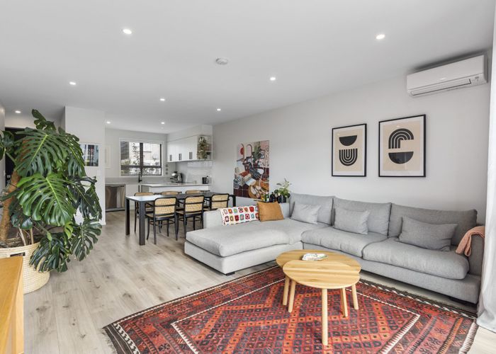  at 18A Sunnymead Road, Glen Innes, Auckland
