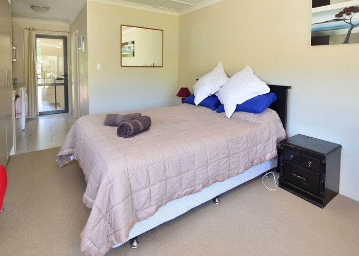  at 2H/25 Weranui Road, Waiwera, Orewa