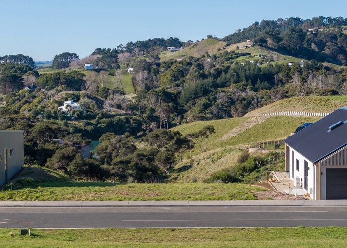 For sale 9 Kapokapowai Street, Raglan, Waikato, Waikato homes.co.nz