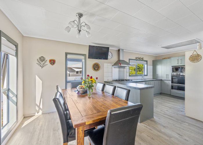  at 27 Holyrood Street, Taradale, Napier