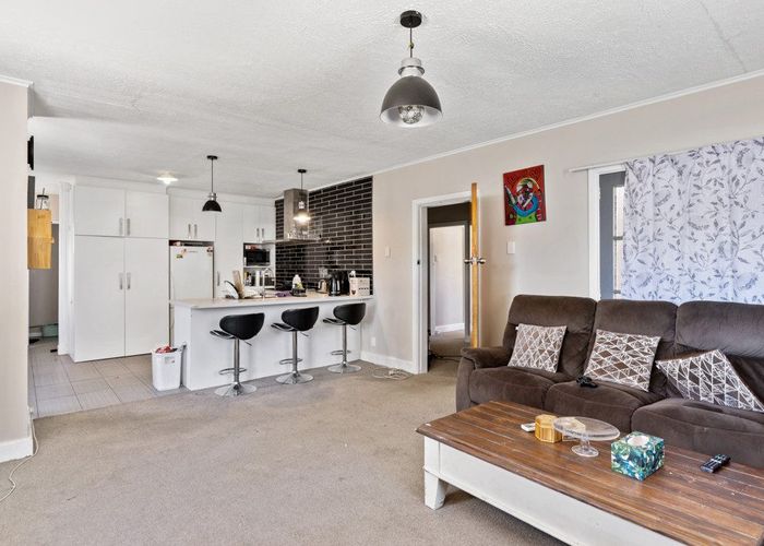  at 1/8 Hare Street, Ilam, Christchurch